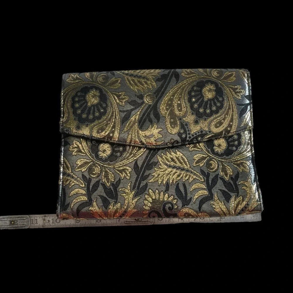 Vintage 1980s Metallic Paisley Brocade Envelope Clutch Purse Leon of California